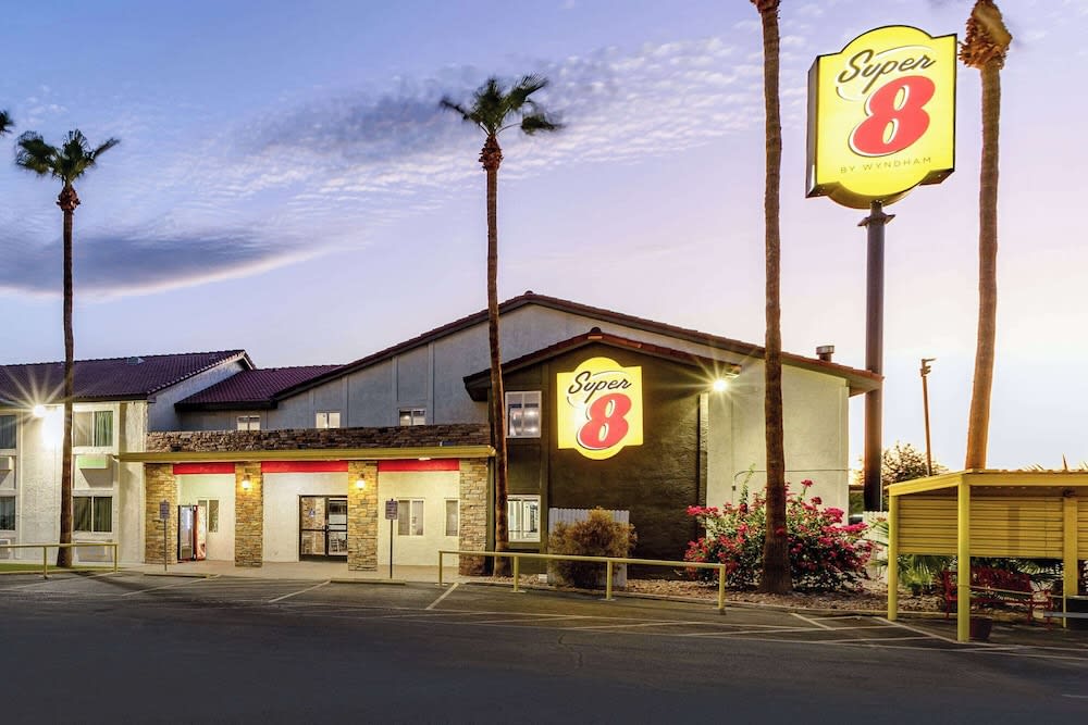 Super 8 by Wyndham Goodyear/Phoenix Area 1