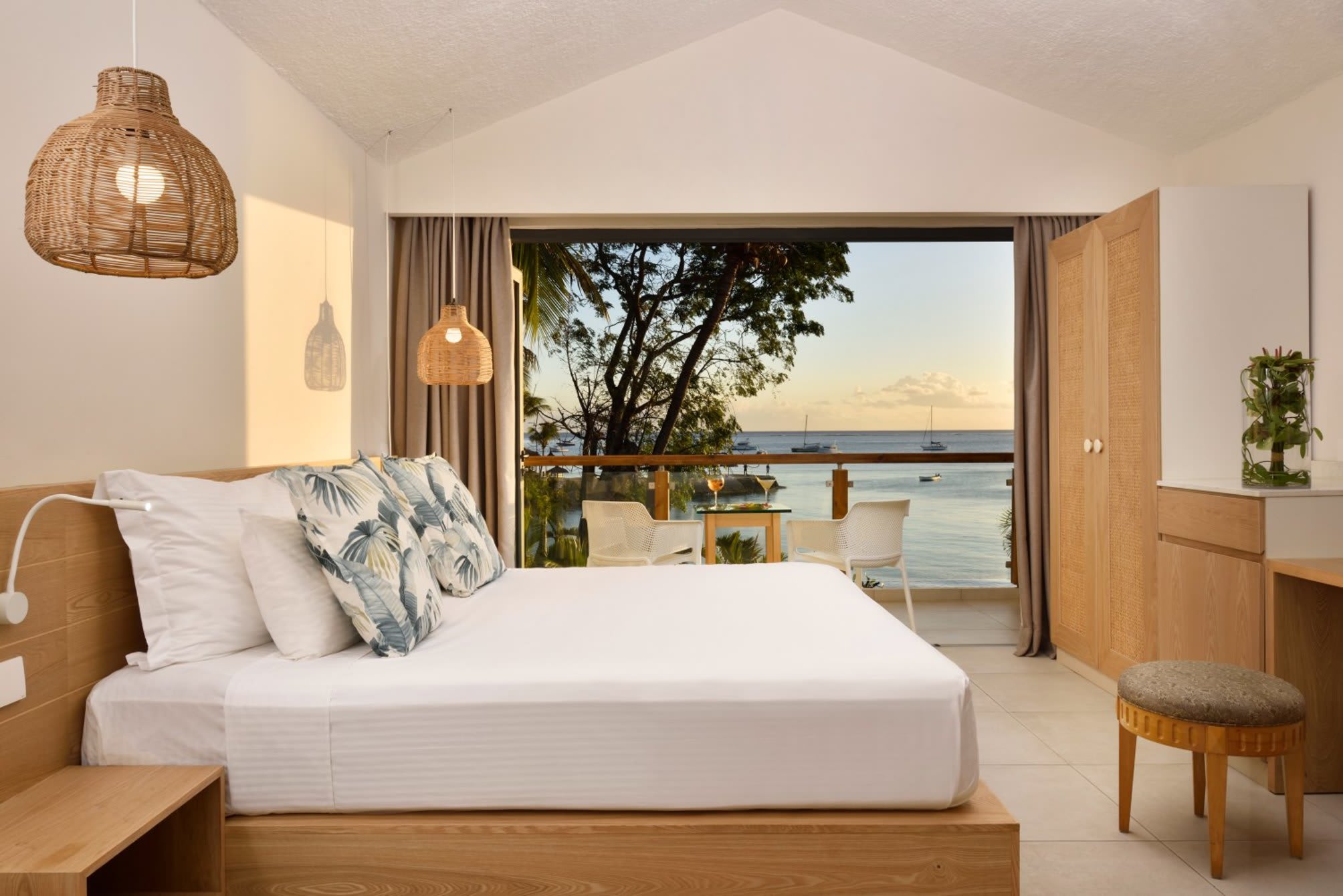 Coral Azur Beach Resort Mont Choisy - photo 3