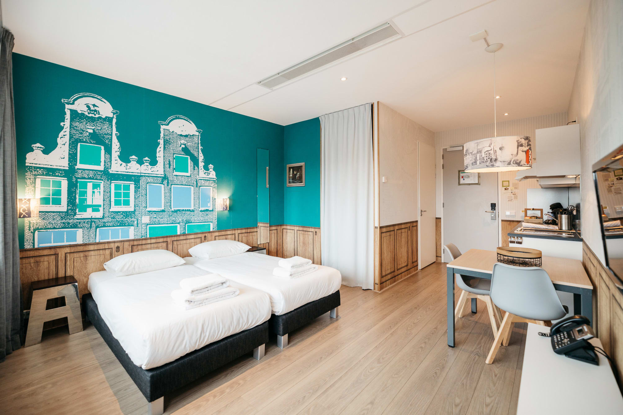 Amsterdam ID Aparthotel 2