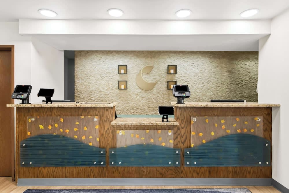 Comfort Inn Schereville 2