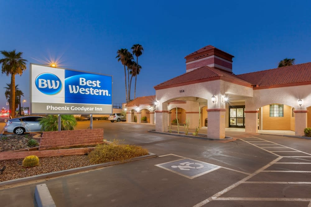 Best Western Phoenix Goodyear Inn 1