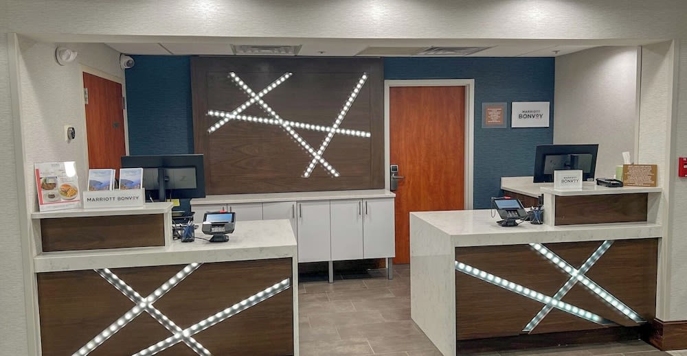 Four Points by Sheraton Fayetteville Fort Bragg 2