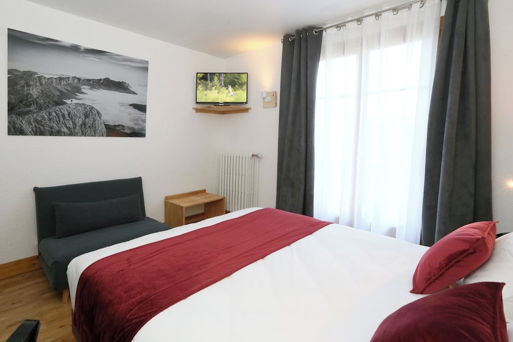 Hôtel Restaurant La Buffe 5