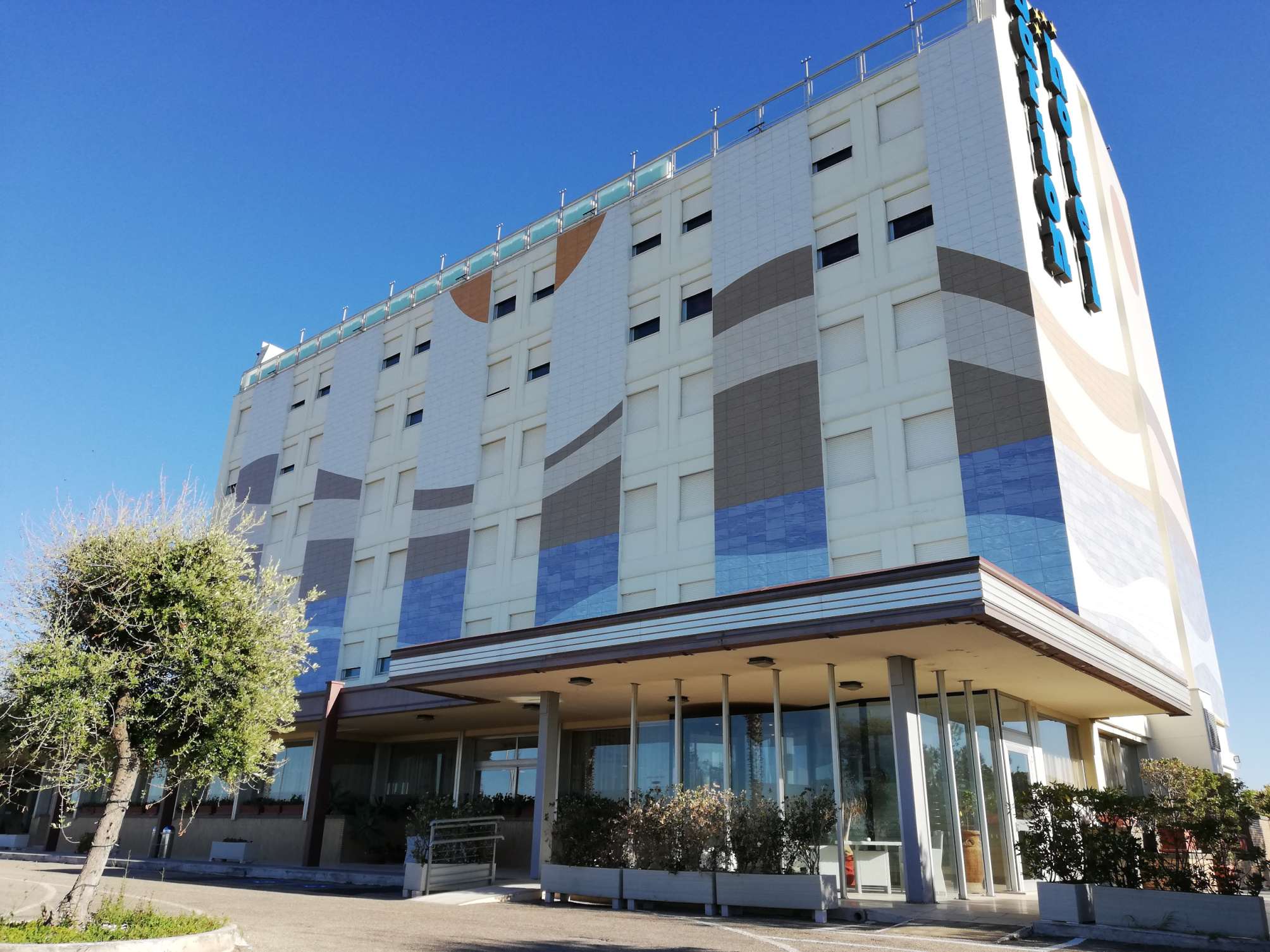 Barion Hotel & Congressi 4