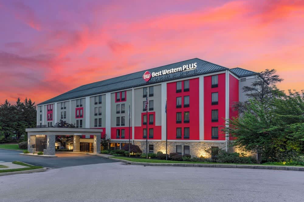 Best Western Plus Heritage Rail Inn & Suites 1