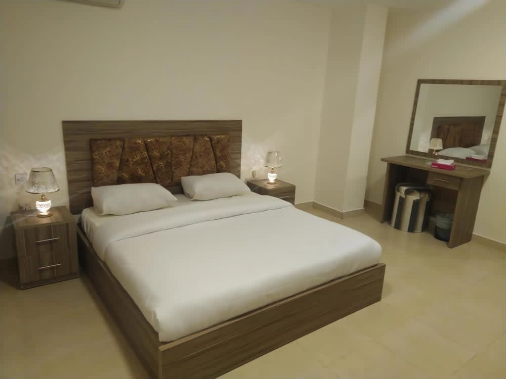 Rayan Hotel Suites 1