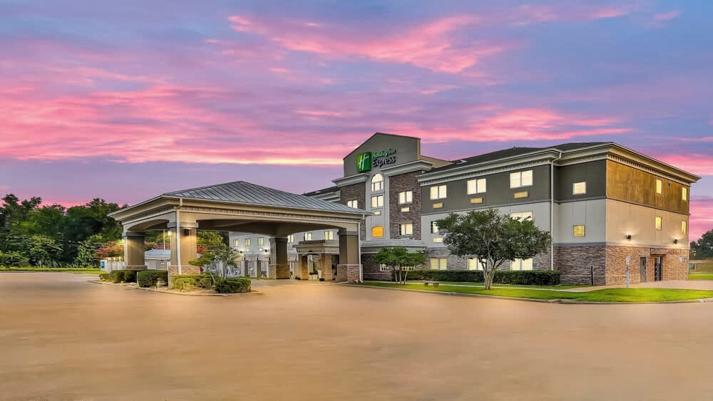 Holiday Inn Express PALESTINE by IHG 1