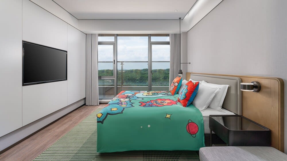 Holiday Inn Wuhan Houguan Lake by IHG 2