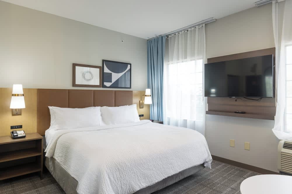 Staybridge Suites Bentonville-Rogers by IHG 4