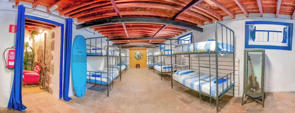 Atlantis Surf Hostel 5