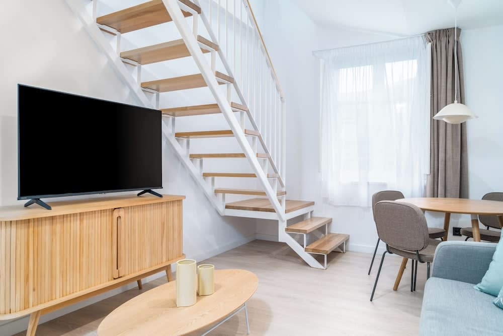 Limehome Santiago de Compostela 1