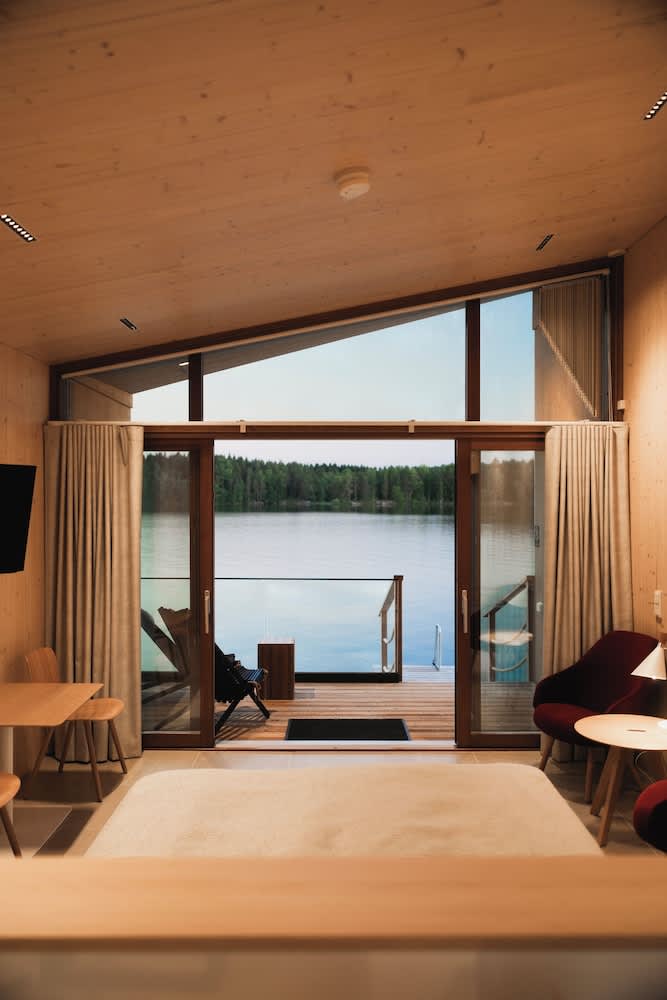 Bella Lake Resort 2