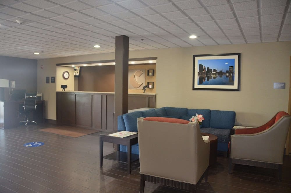 Comfort Inn & Suites Maumee - Toledo I80-90 3