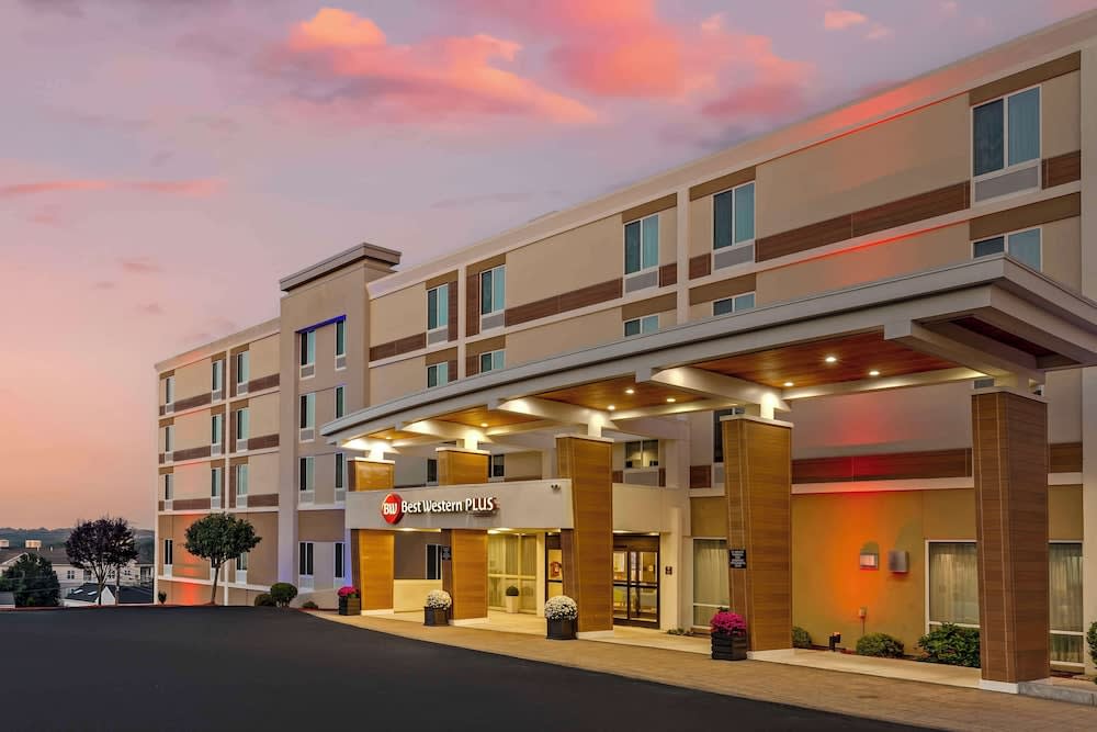 Best Western Plus North Shore Hotel 1