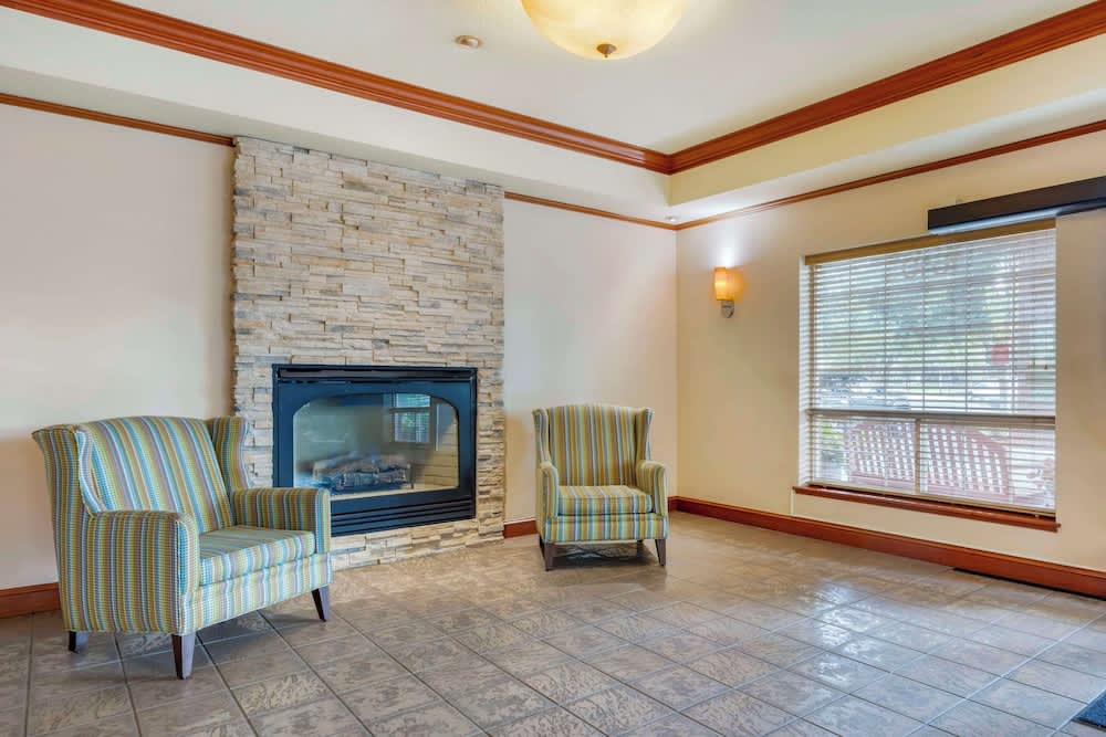 Best Western Plus Northwind Inn & Suites 3