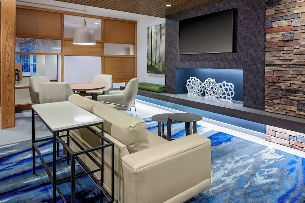 Fairfield Inn & Suites by Marriott Memphis Collierville 2