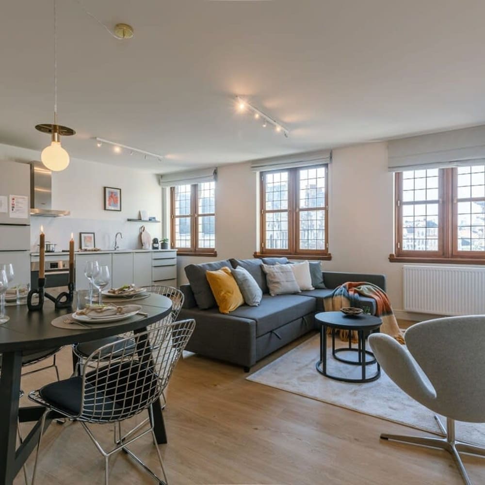 Modern Apartment on top Location in Antwerp 1