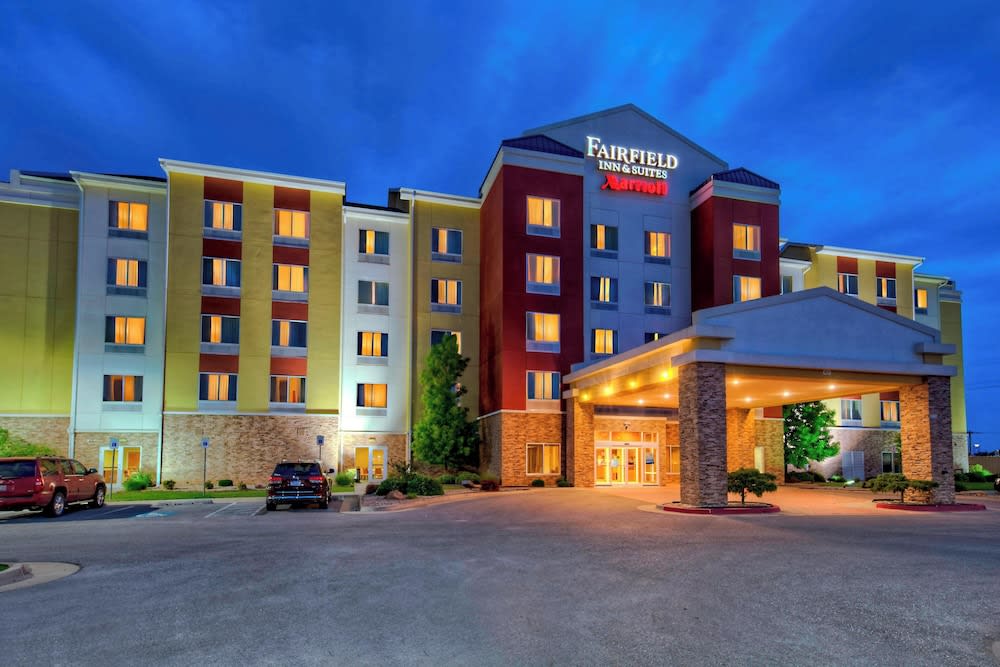 Fairfield Inn and Suites by Marriott Oklahoma City Airport 1