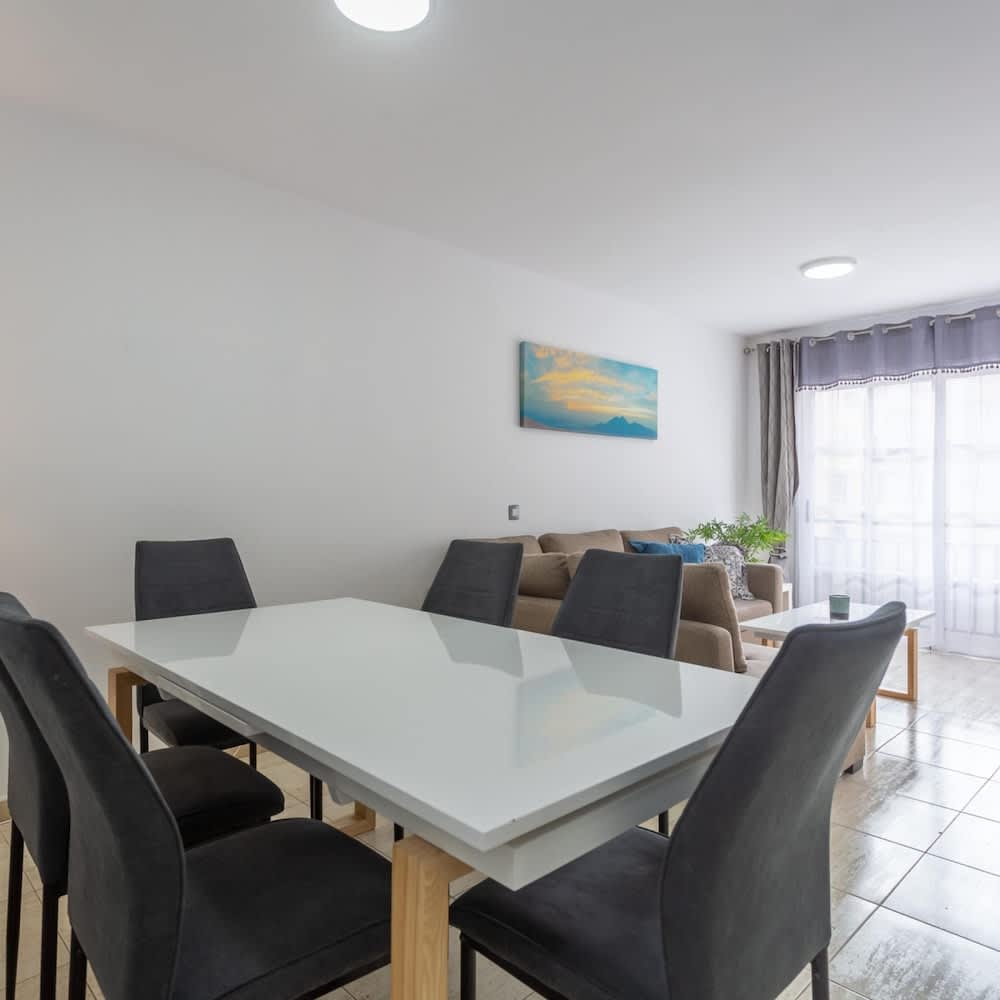 Reef Aqua Vista 3 Bedroom Apartment 1