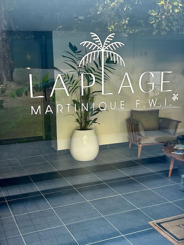 LA PLAGE MARTINIQUE 1