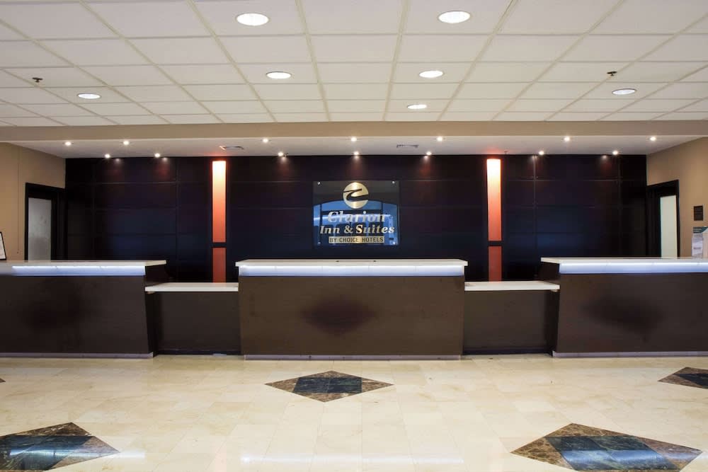 Clarion Inn & Suites Miami International Airport 4