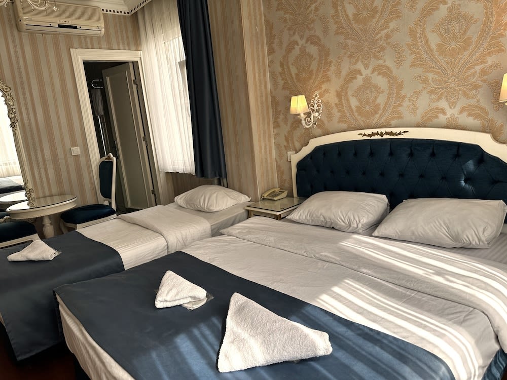 Alyon Hotel Taksim 1