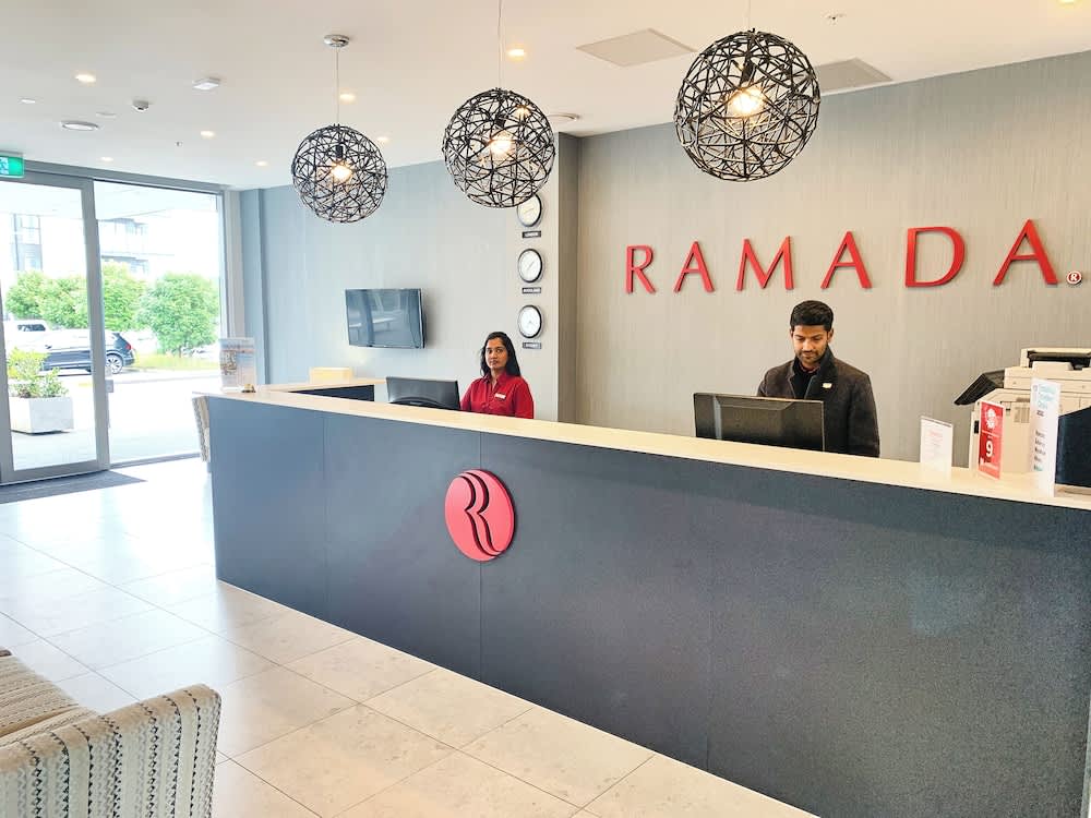 Ramada Suites by Wyndham Albany 3