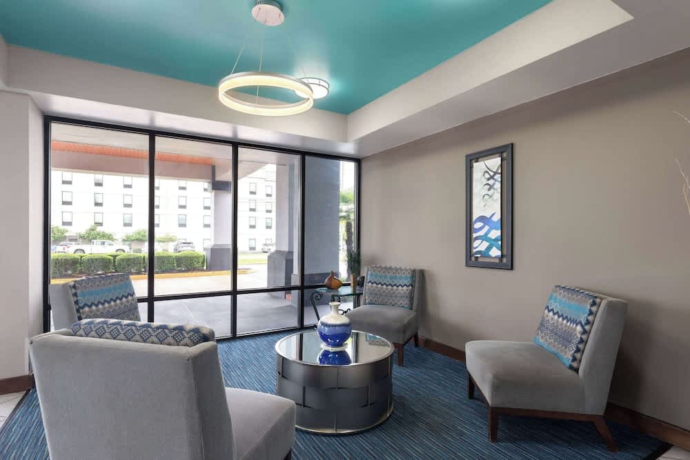 Baymont by Wyndham Mobile/Tillmans Corner 3