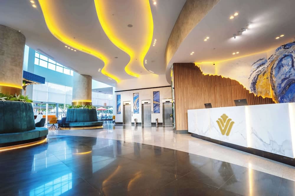 Wyndham Guayaquil Puerto Santa Ana 3