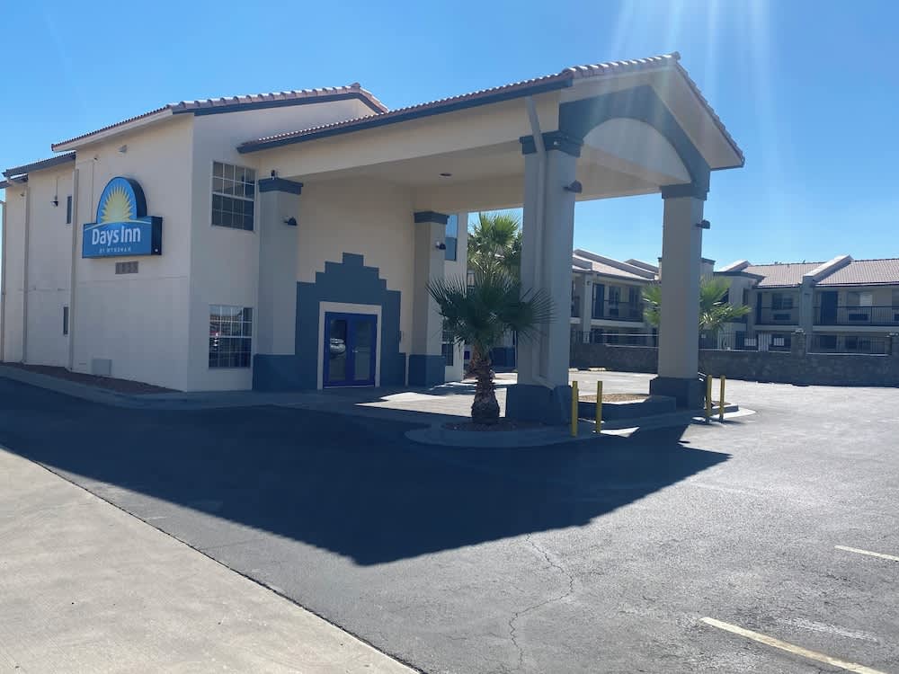 Days Inn by Wyndham El Paso West 2