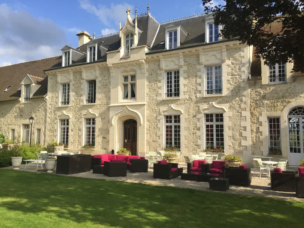 Chateau De Fere 1