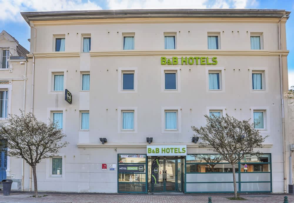 B&B HOTEL Les Sables-d'Olonne Centre Gare 1