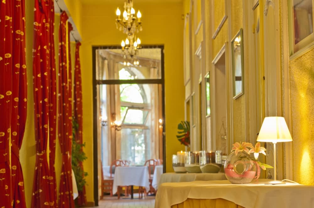 Hôtel Miléade Méditerranée - Port-Fréjus 2