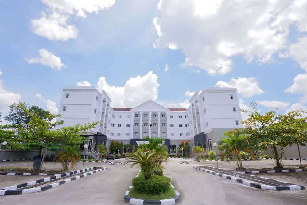 Brits Hotel Pangkalan Bun 1