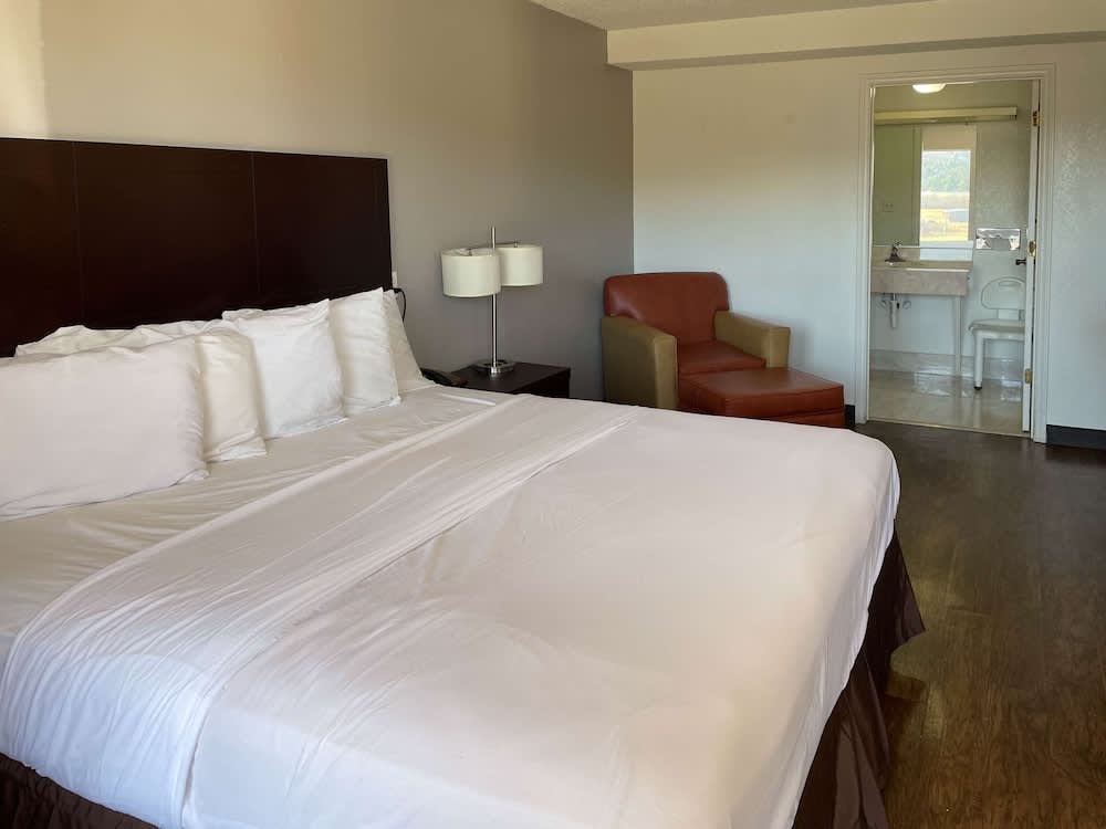 Motel 6 Fancy Gap VA 3