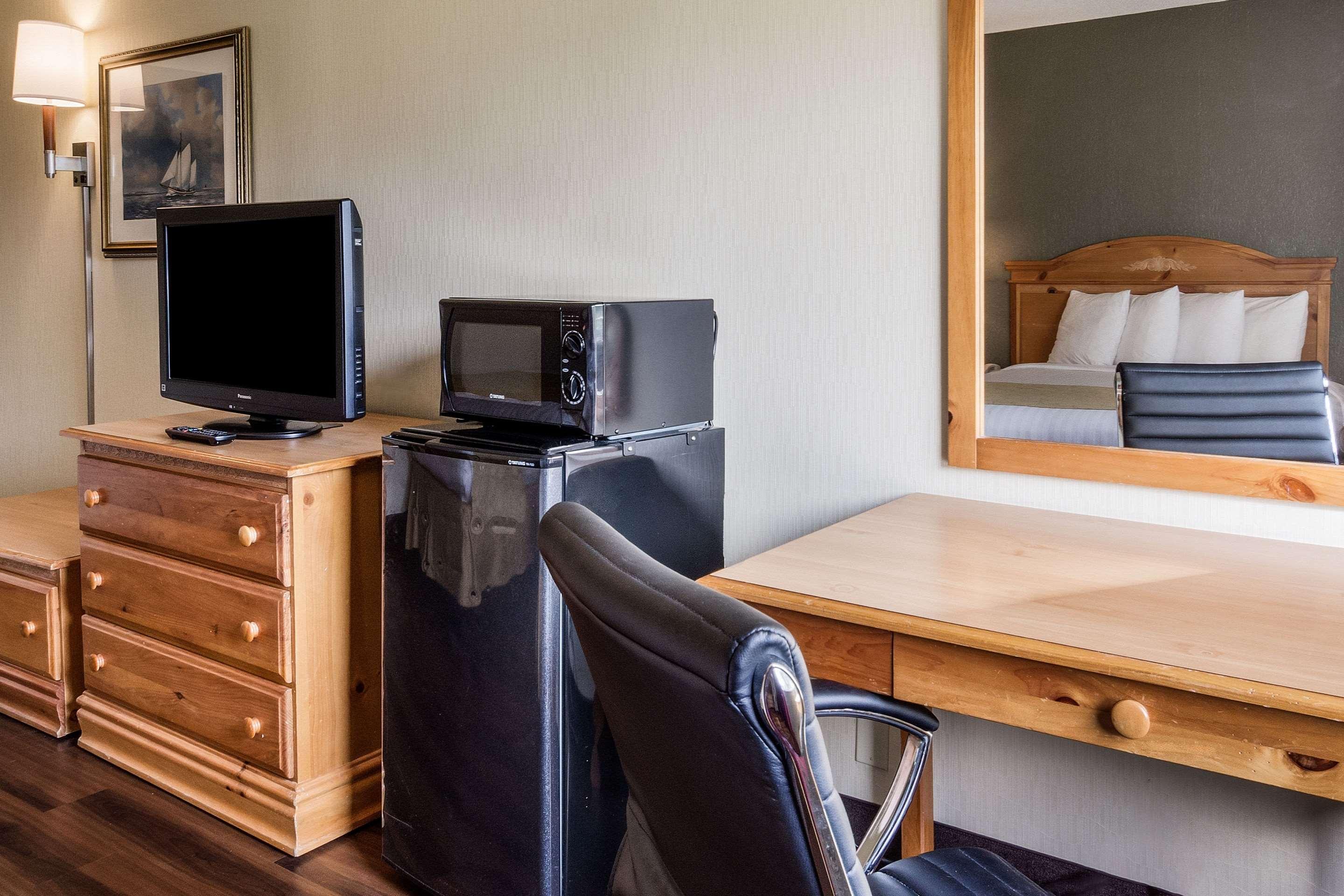 Clarion Inn Seekonk - Providence 2