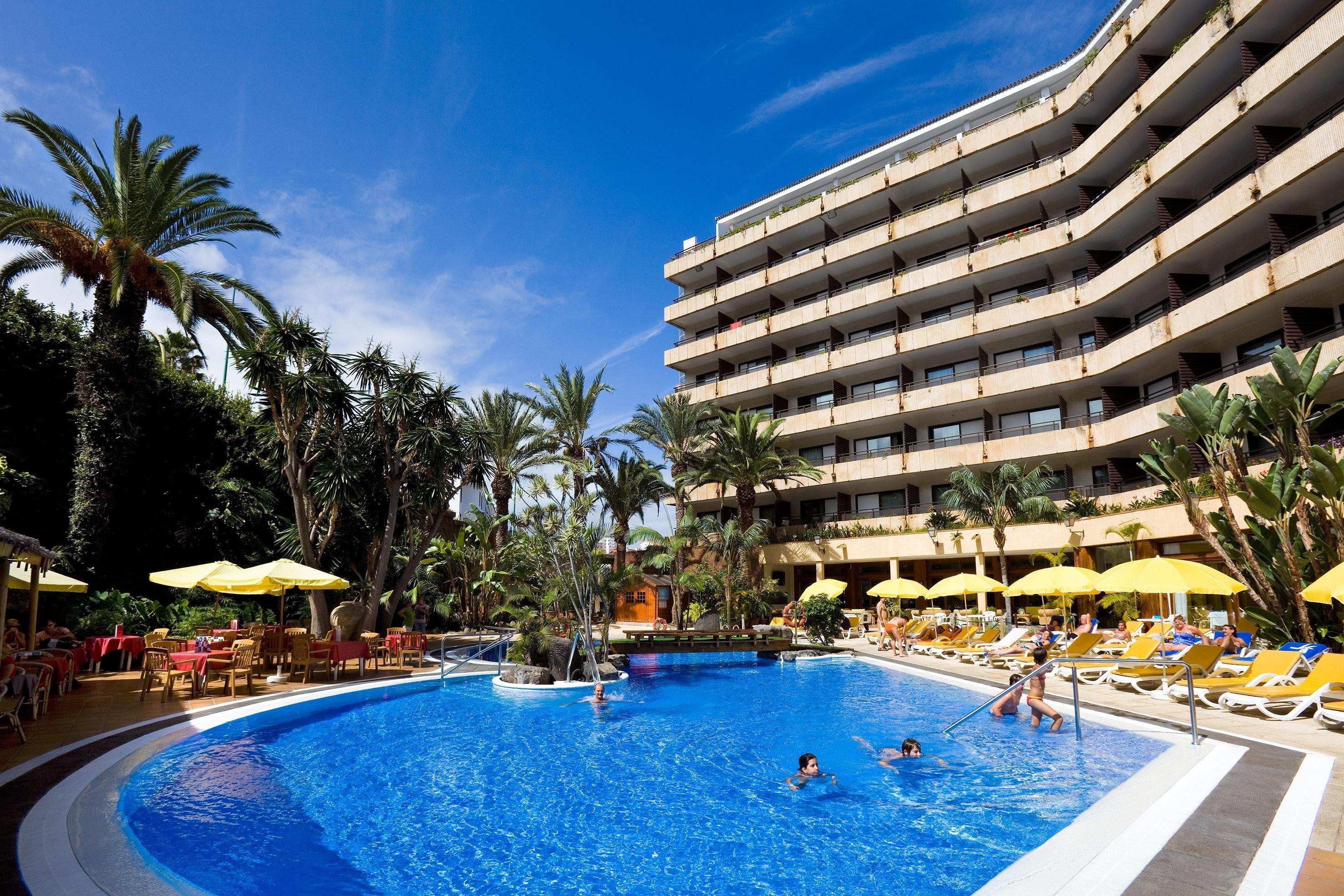 Fergus Puerto de la Cruz 1