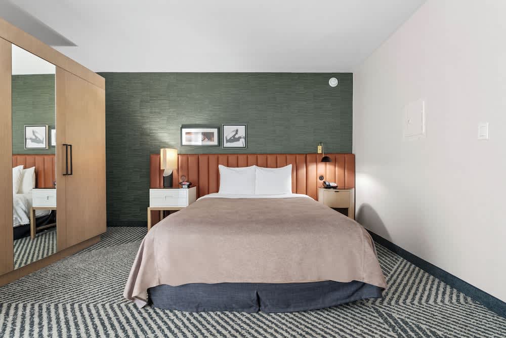 Royal Palace Westwood Hotel 3