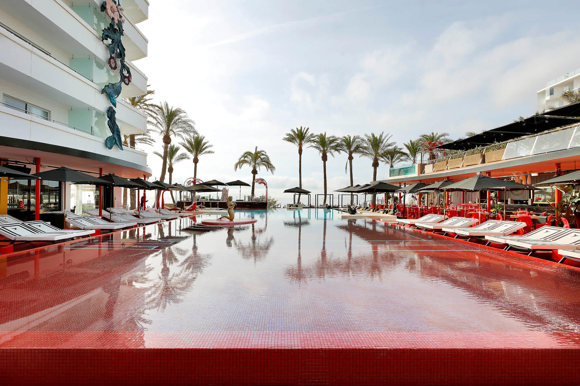 The Unexpected Ibiza Hotel - Ushuaïa Club entrance included 2