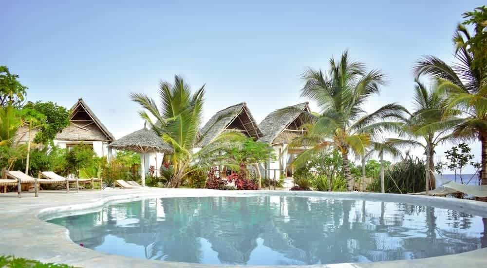 Kusini Beach Bungalows 1