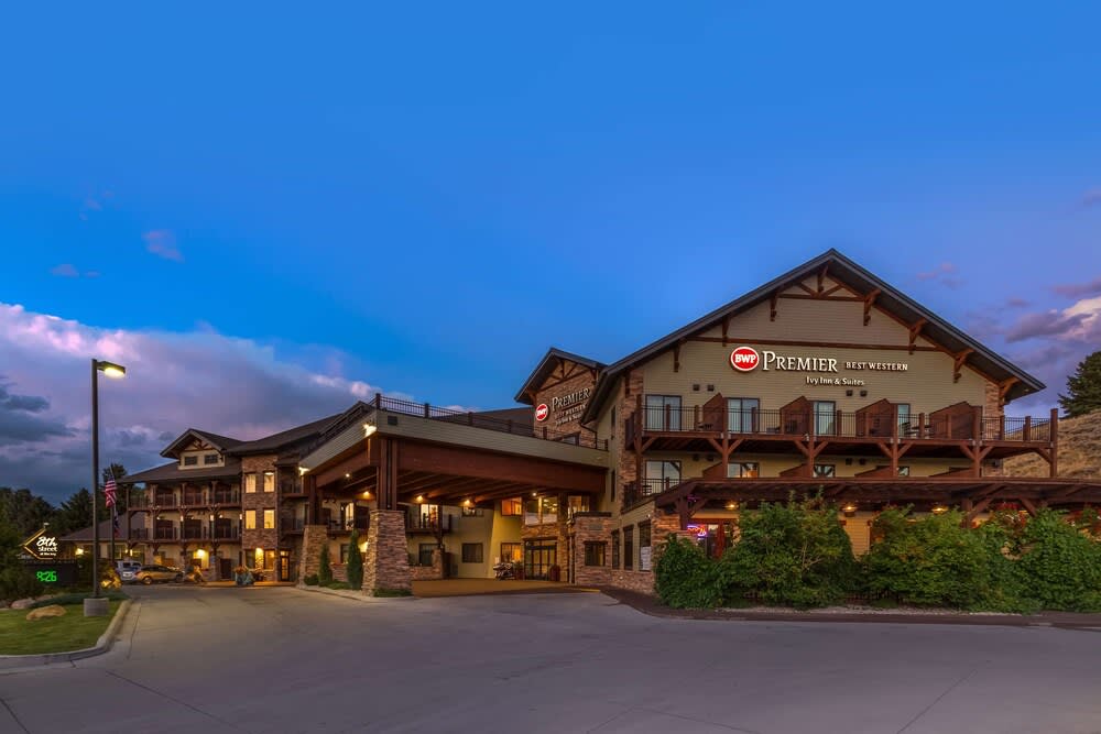 Best Western Premier Ivy Inn & Suites 1