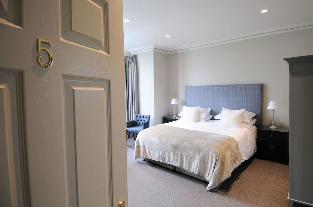 The George - Castletown Isle of Man 2
