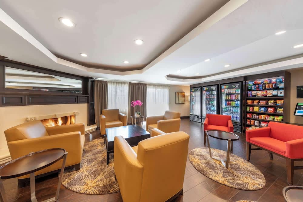 Best Western Plus West Covina Inn 3