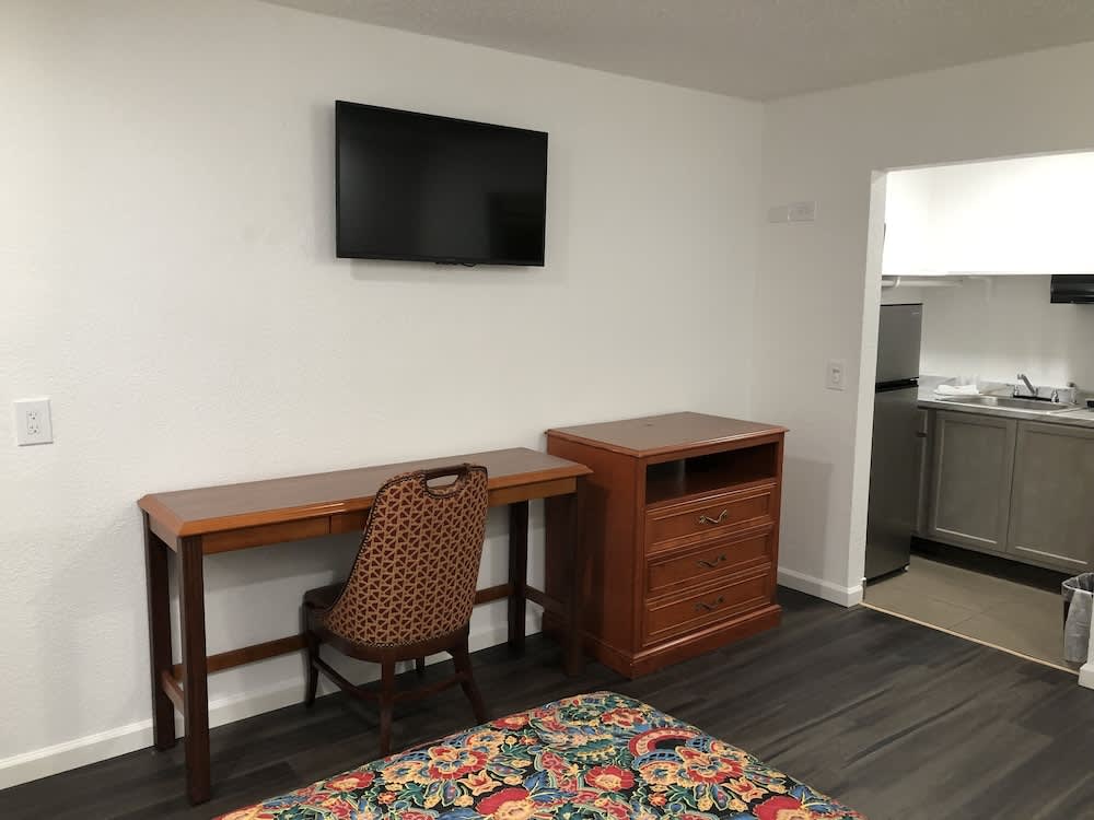 Solano Inn 2