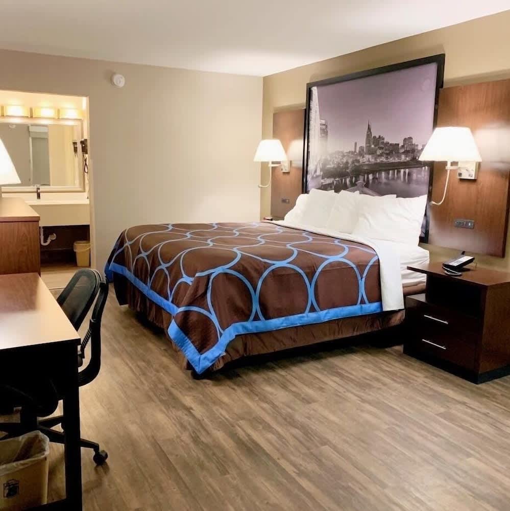 Super 8 by Wyndham Cookeville 1
