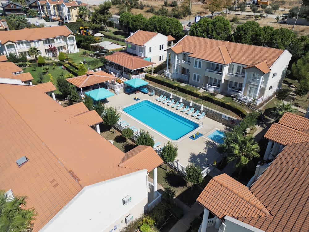 Larimar Suite Hotel 1