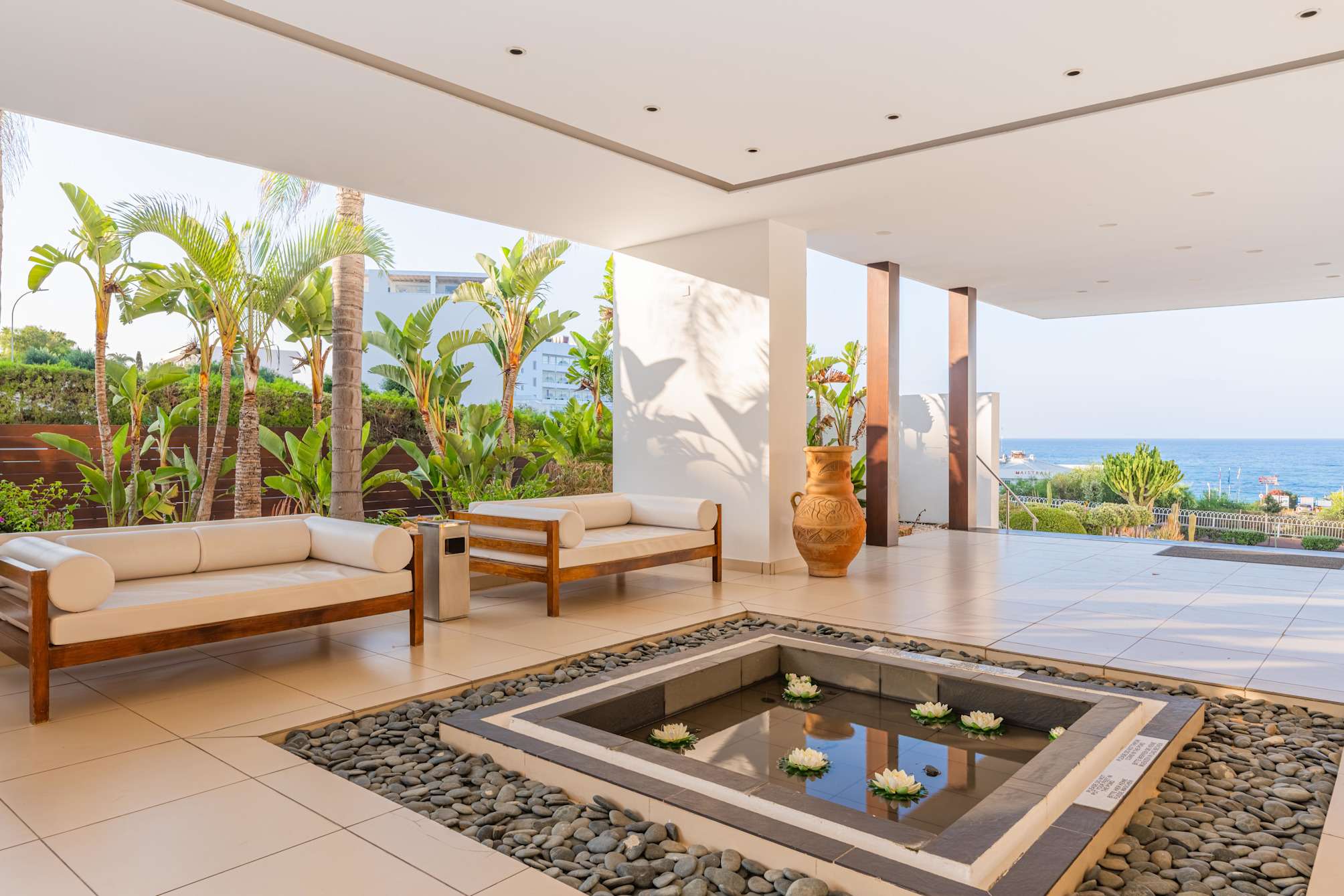 Napa Mermaid Hotel & Suites 5