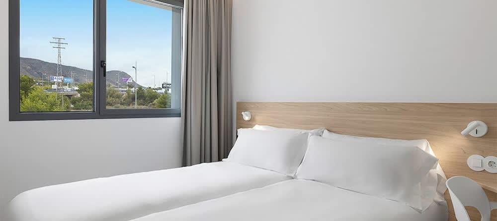 B&B HOTEL Benidorm Finestrat 1