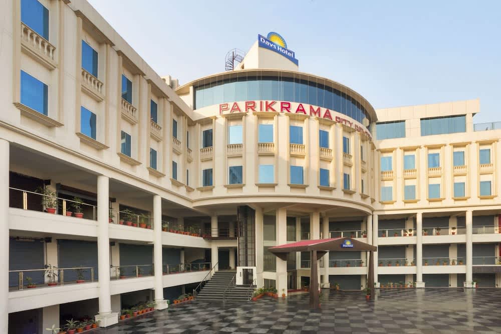Days Hotel by Wyndham Jalandhar Jyoti Chowk 1