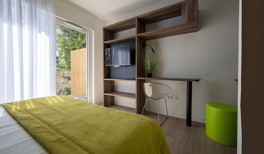 ATHOME RESIDENCE ET SPA 1